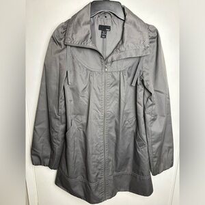 H&M Women’s Trench Coat Full Zip Size 2 Gray Jacket Lined Warm Winter Layer